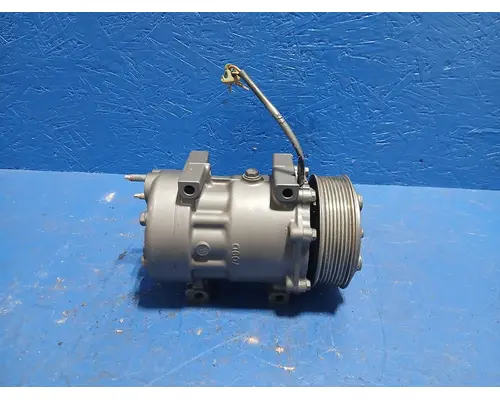 Air Conditioner Compressor   Diesel Truck Parts