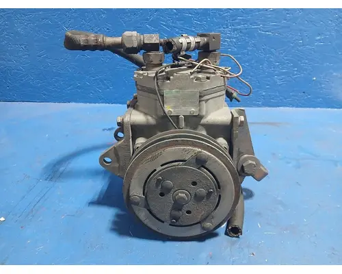 Air Conditioner Compressor   Diesel Truck Parts