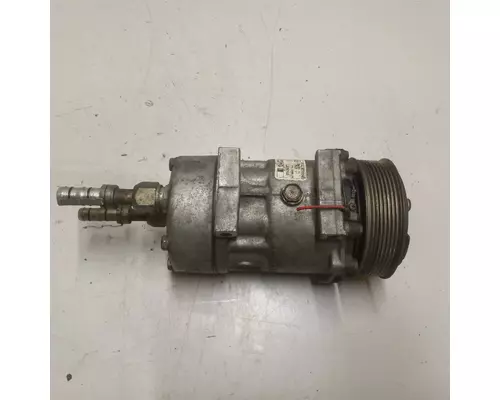 Air Conditioner Compressor   Quality Bus &amp; Truck Parts