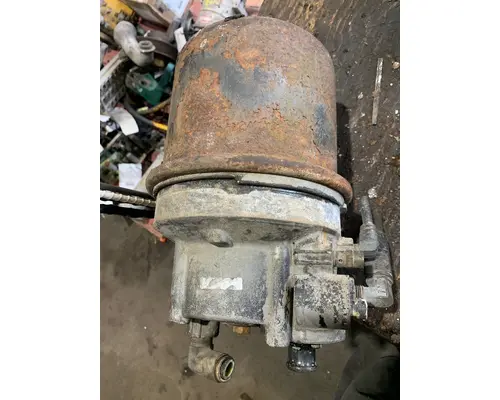 Air Dryer   Truck Salvage International Inc