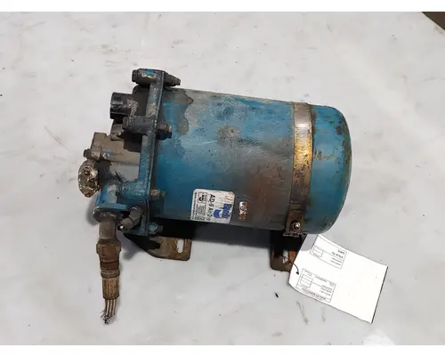 Air Dryer   Truck Salvage International Inc