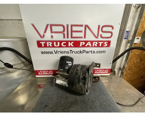 Air Dryer   Vriens Truck Parts