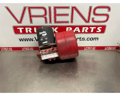 Air Dryer   Vriens Truck Parts