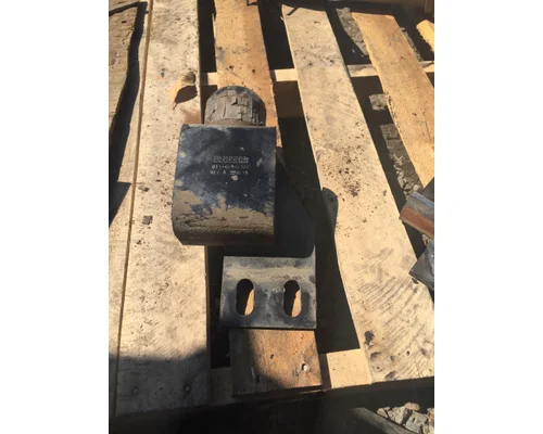 Axle Assembly, Front (Steer)   Payless Truck Parts
