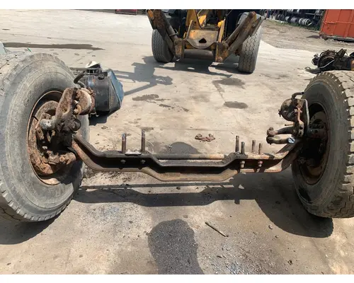 Axle Assembly, Front (Steer)   Truck Salvage International Inc
