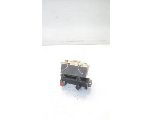 Brake Master Cylinder   Marshfield Transportation Products