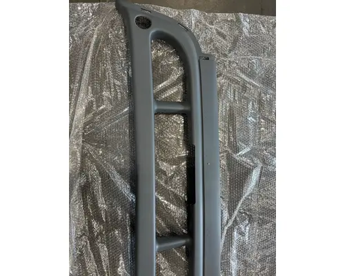 Bumper Assembly, Front   Payless Truck Parts