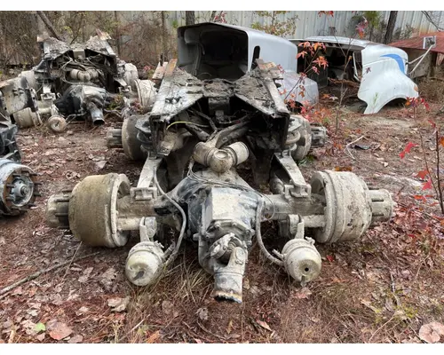 Cutoff Assembly (Complete With Axles)   B &amp; W  Truck Center