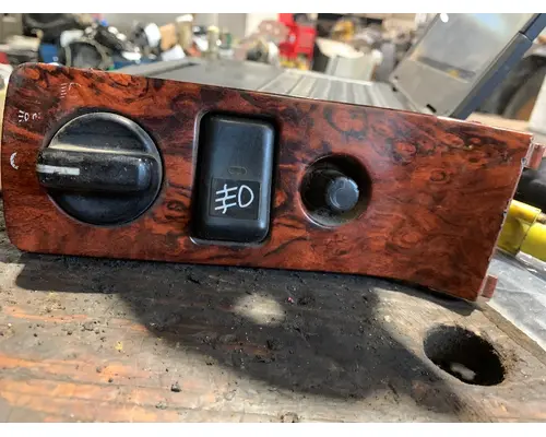 Dash Panel   Truck Salvage International Inc