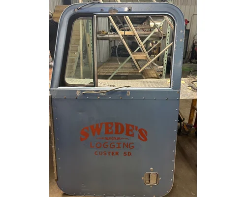 Door Assembly, Front   Hatch Trucking &amp; Salvage Parts LLC