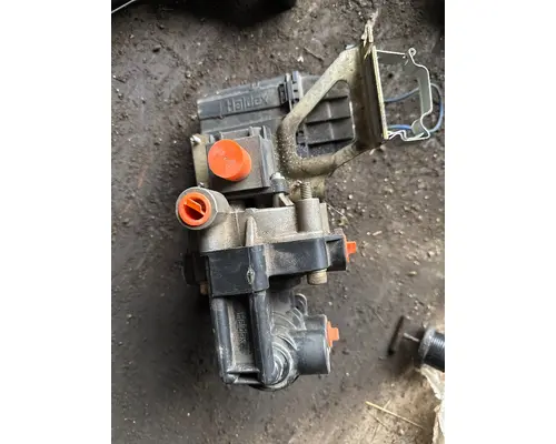 ECM (Brake & ABS)   Truck Salvage International Inc