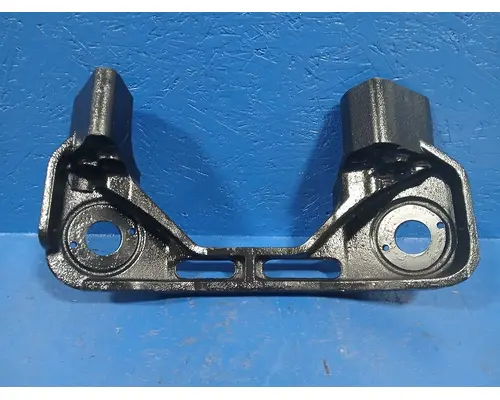 Engine Mounts   Diesel Truck Parts
