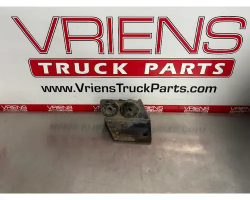 Engine Parts, Misc.   Vriens Truck Parts