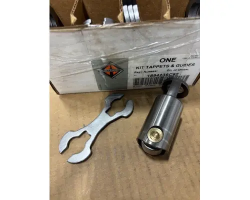 Engine Parts, Misc.   K &amp; R Truck Sales, Inc.