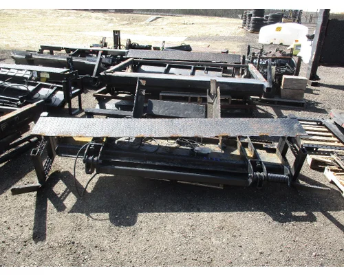 Equipment (Mounted)   DTI Trucks
