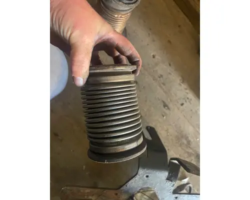 Exhaust Pipe   Truck Salvage International Inc