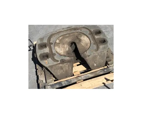 Fifth Wheel   American Truck Salvage