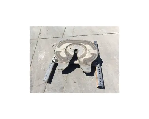 Fifth Wheel   American Truck Salvage
