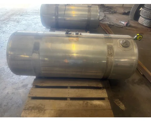 Fuel Tank   Hatch Trucking &amp; Salvage Parts LLC