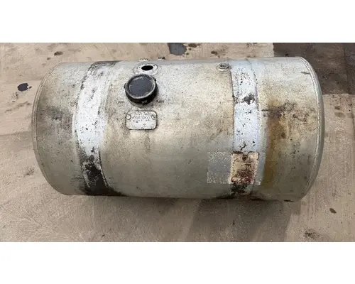 Fuel Tank   Truck Salvage International Inc