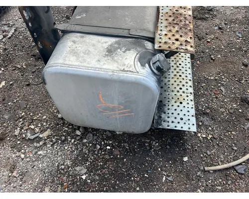 Fuel Tank   Paul's Auto Salvage