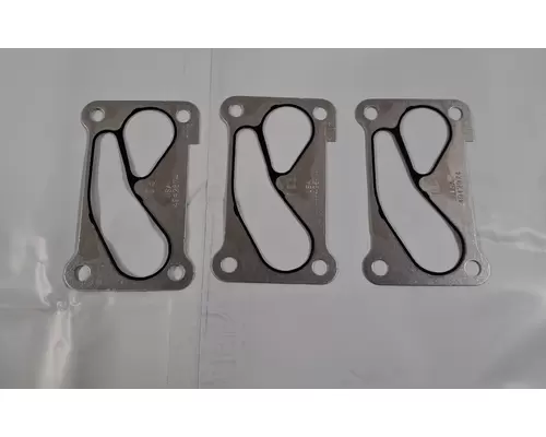 Gasket Kit   Lund Truck Parts