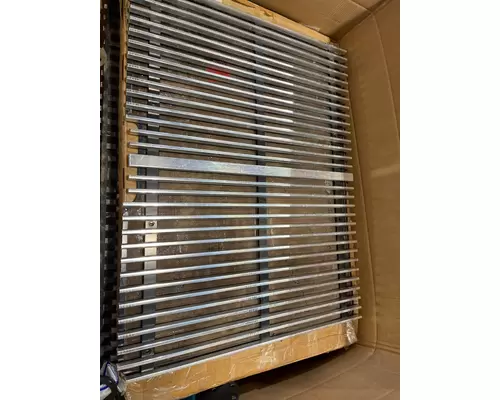 Grille   Payless Truck Parts