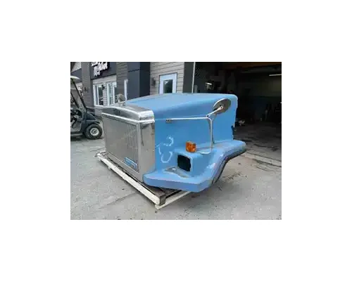 Hood   Les Camions Gilbert