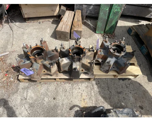 Hub   Camerota Truck Parts
