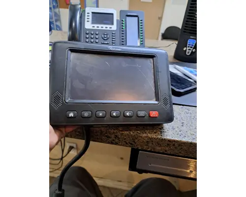 GPS / Info Screen   Truck Salvage International Inc