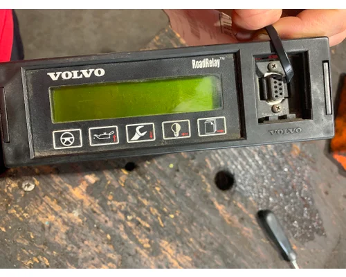 Instrument Cluster   Truck Salvage International Inc