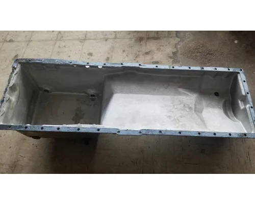 Oil Pan   B &amp; W  Truck Center