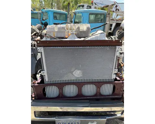 Radiator   B &amp; W  Truck Center