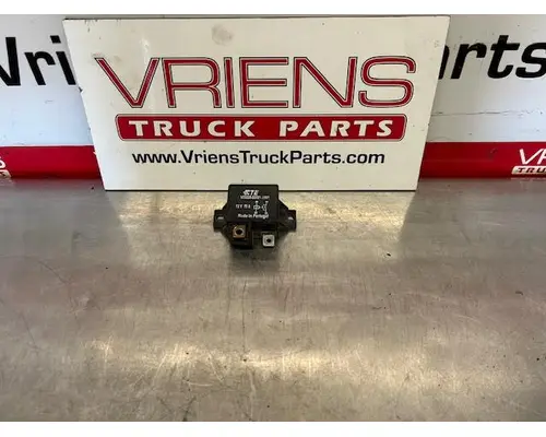 Relay, Electrical   Vriens Truck Parts