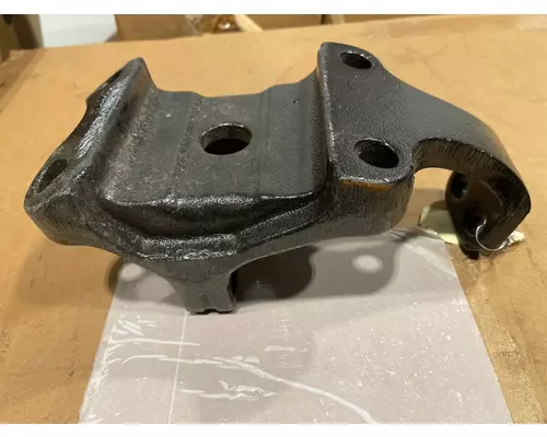 Retainer   Payless Truck Parts
