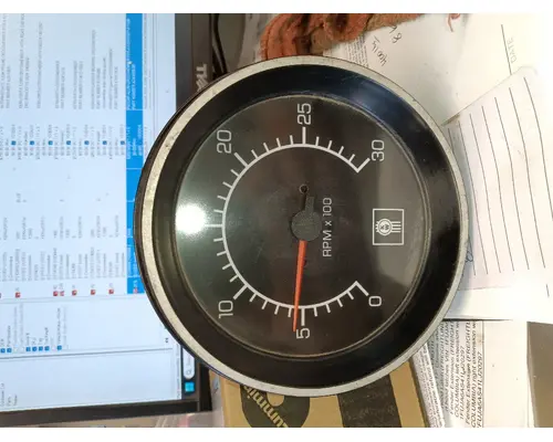 Tachometer   K &amp; R Truck Sales, Inc.
