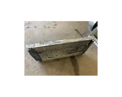 Charge Air Cooler (ATAAC)  Western Star Les Camions Gilbert