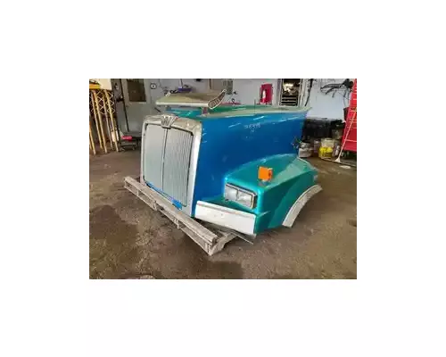 Hood  Western Star Les Camions Gilbert