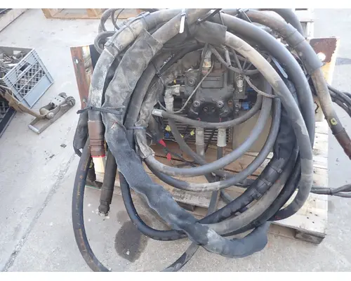 . . . F750 Axle Assy, Fr (4WD)