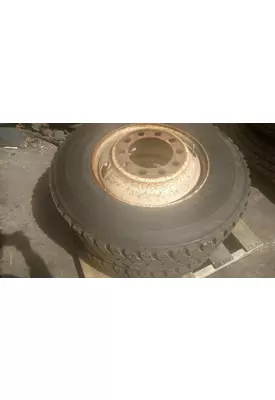 10R22.5 4700 Tire and Rim