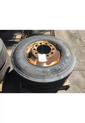 10R22.5  Tire and Rim