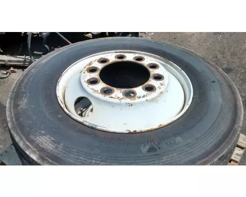 10R22.5  Tire and Rim