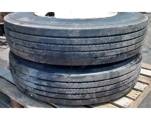 Tire And Rim 10R22.5  Camerota Truck Parts