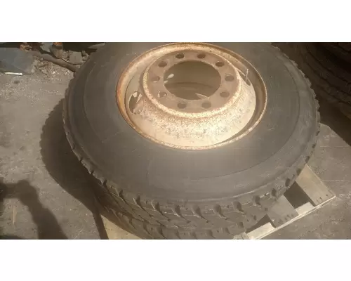 Tire And Rim 10R22.5 4700 Camerota Truck Parts