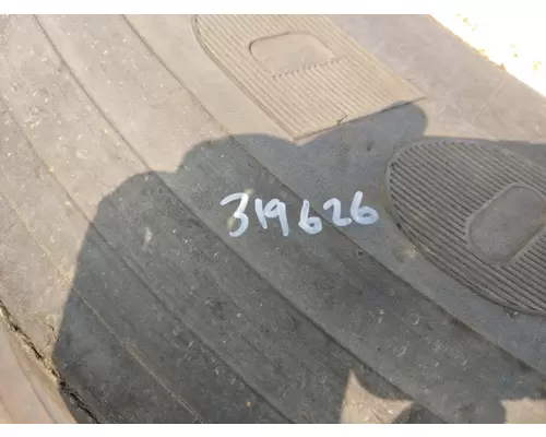 11R22.5 Other Tire and Rim