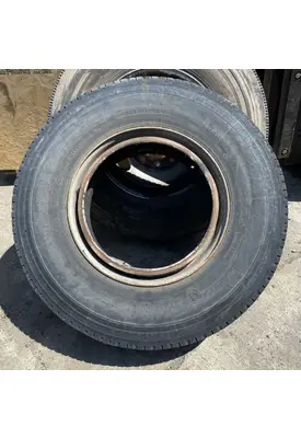 11R22.5 Other Tire and Rim