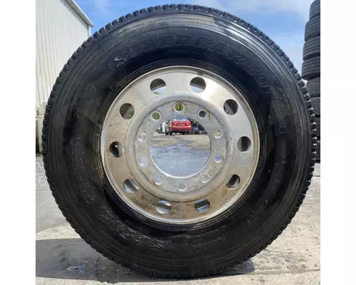 11R22.5 Other Tire and Rim