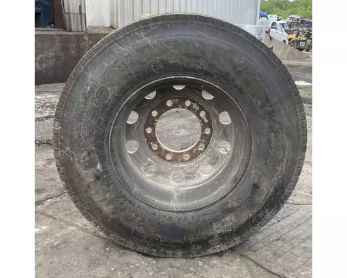 11R22.5 Other Tire and Rim