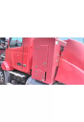 2 CYLINDERS BEHIND CAB ENCLOSED CNG FUEL SYSTEM