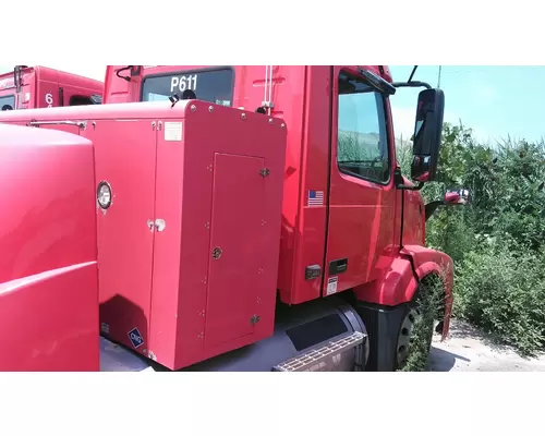 2 CYLINDERS BEHIND CAB ENCLOSED CNG FUEL SYSTEM